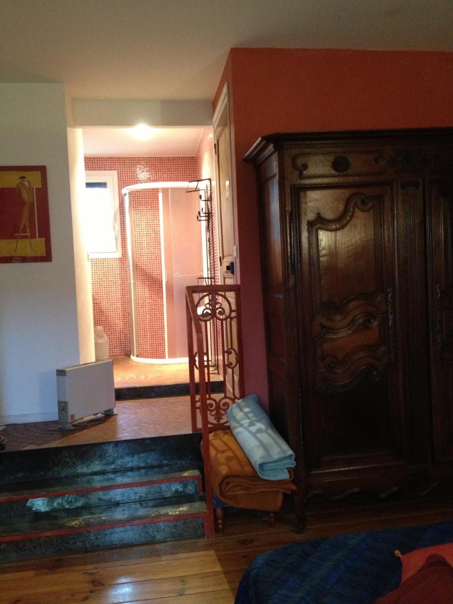 Les Jardins Du Rebaut Bed & Breakfast Безие Екстериор снимка