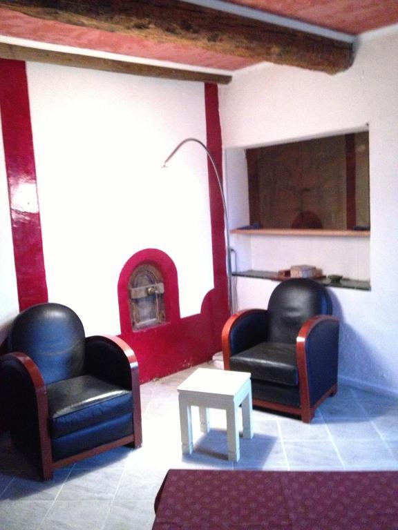 Les Jardins Du Rebaut Bed & Breakfast Безие Екстериор снимка